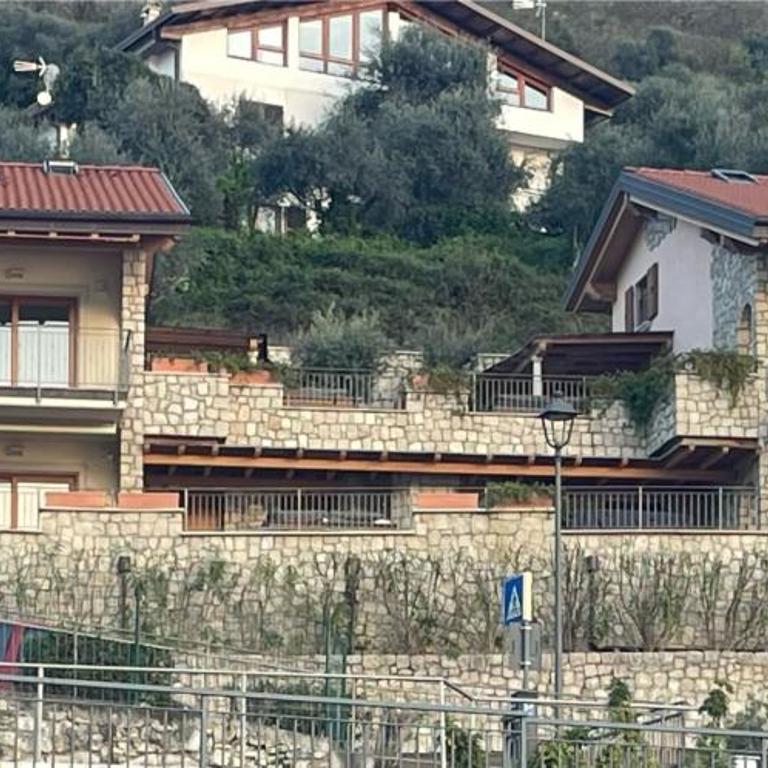 Live la Dolce Vita! Your Lake Garda deluxe getaway - Appartamento con 2 Camere da Letto - 3
