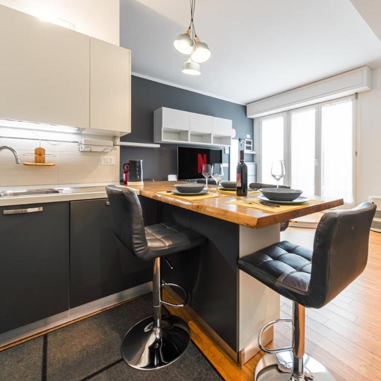 Nettuno Apartment - Private Garden in Bologna Center - Appartamento con 2 Camere da Letto - 13