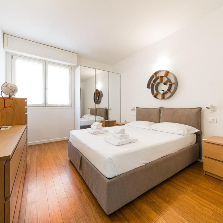 Nettuno Apartment - Private Garden in Bologna Center - Appartamento con 2 Camere da Letto - 20