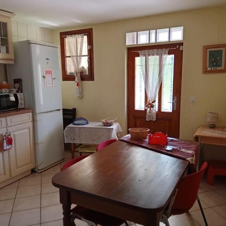 Appartement avec jardin privé à Montreux 100mt du lac - Apartment mit 1 Schlafzimmer - 26