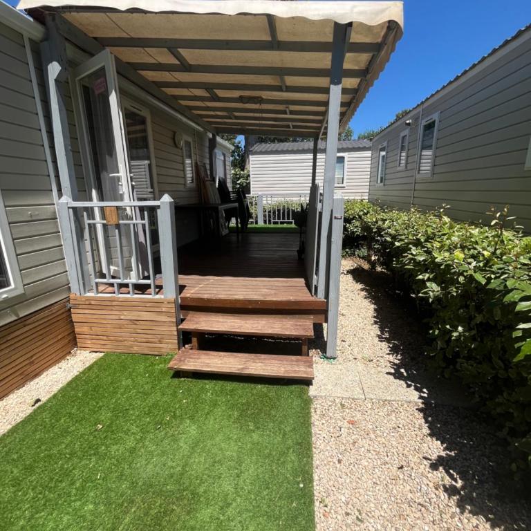 Mobil home spacieux 6-8 pers, camping 4 étoiles, la Carabasse - Mobile Home - 1