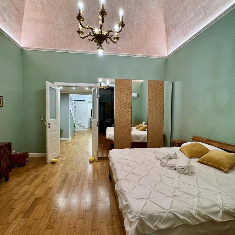 Sicily Wanderloft Luxury Retreat - Two-Bedroom Deluxe Apartment with Balcony - 21