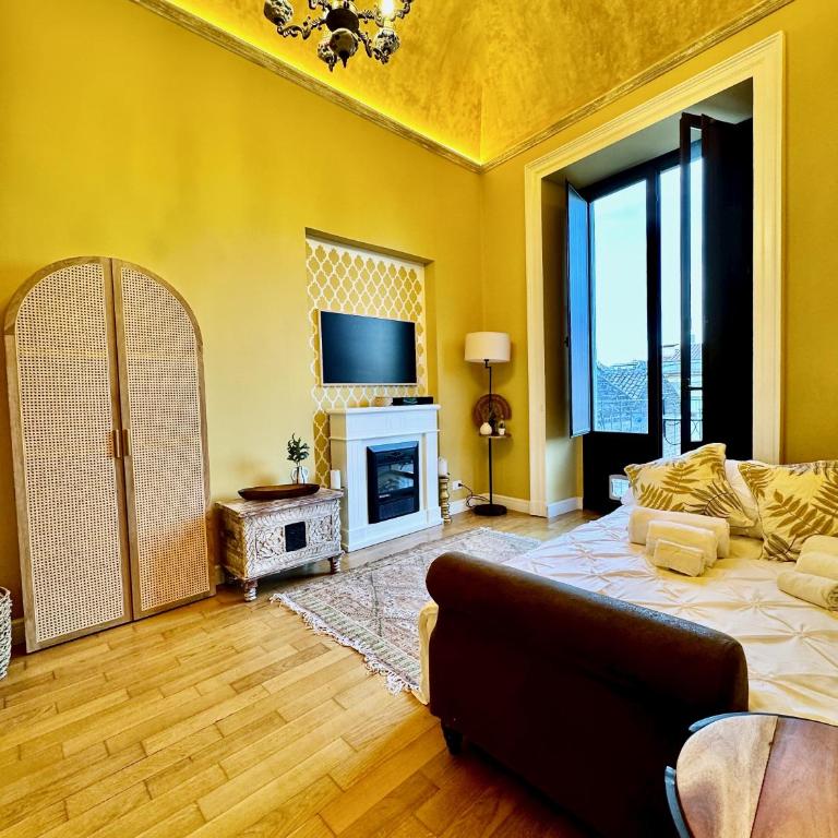 Sicily Wanderloft Luxury Retreat - Two-Bedroom Deluxe Apartment with Balcony - 25