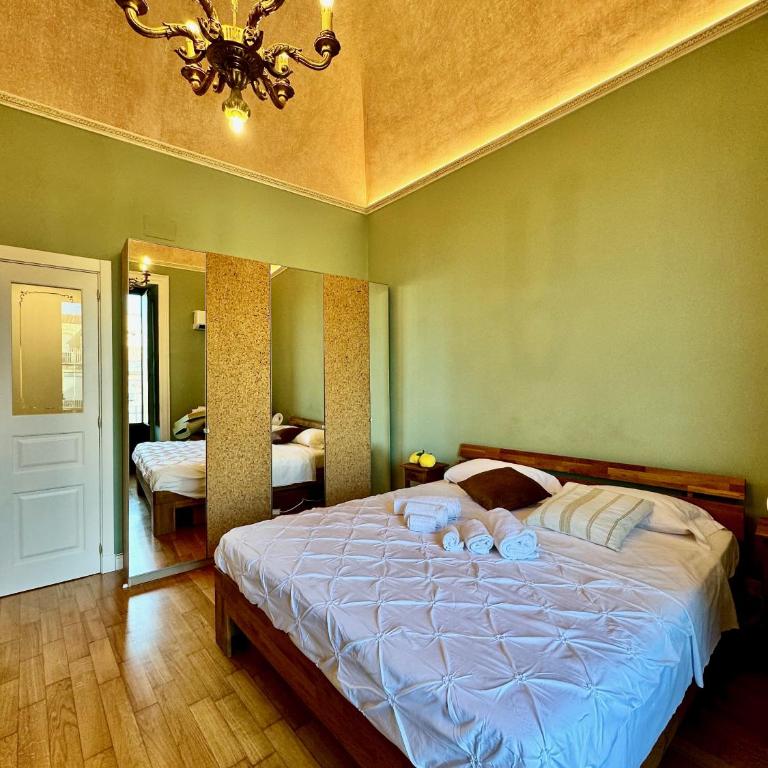 Sicily Wanderloft Luxury Retreat - Two-Bedroom Deluxe Apartment with Balcony - 23