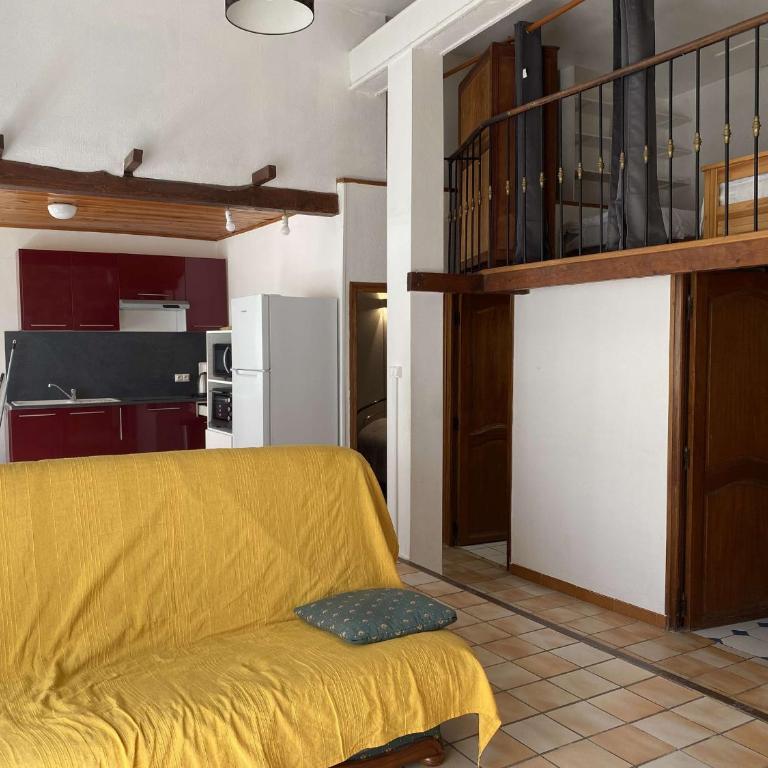 Appartement T3 au calme avec extérieur privatif, proche étang, tout équipé, 3 chambres. - FR-1-553-86 - Appartement (5 Adultes) - 6