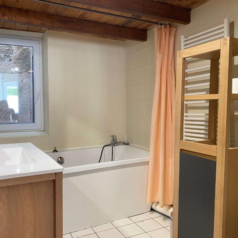 Appartement T3 au calme avec extérieur privatif, proche étang, tout équipé, 3 chambres. - FR-1-553-86 - Appartement (5 Adultes) - 13