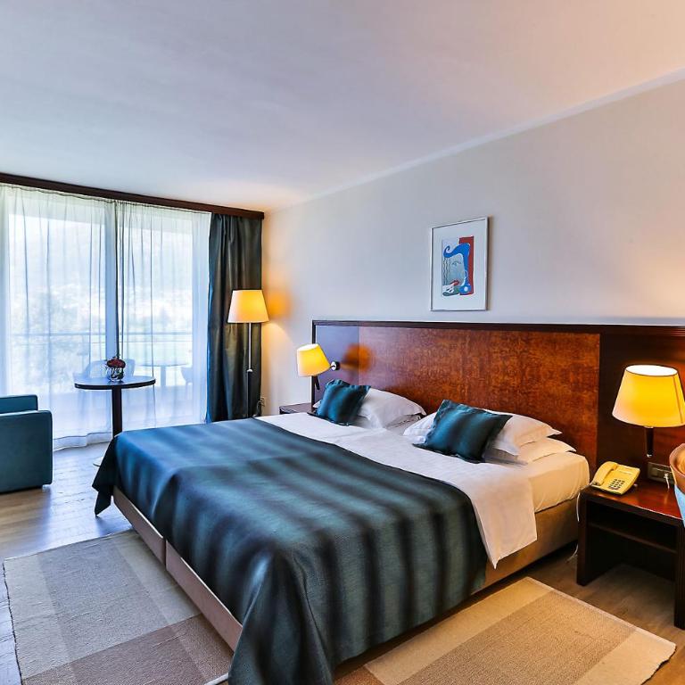 Hotel Princess - Double or Twin Room with Balcony and Partial Sea View - 5