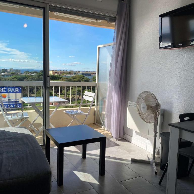 T1 équipé avec balcon et belle vue à Balaruc-les-Bains - FR-1-553-98 - Appartement (4 Adultes) - 3