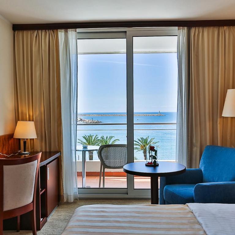 Hotel Princess - Double or Twin Room with Balcony and Sea View - 1