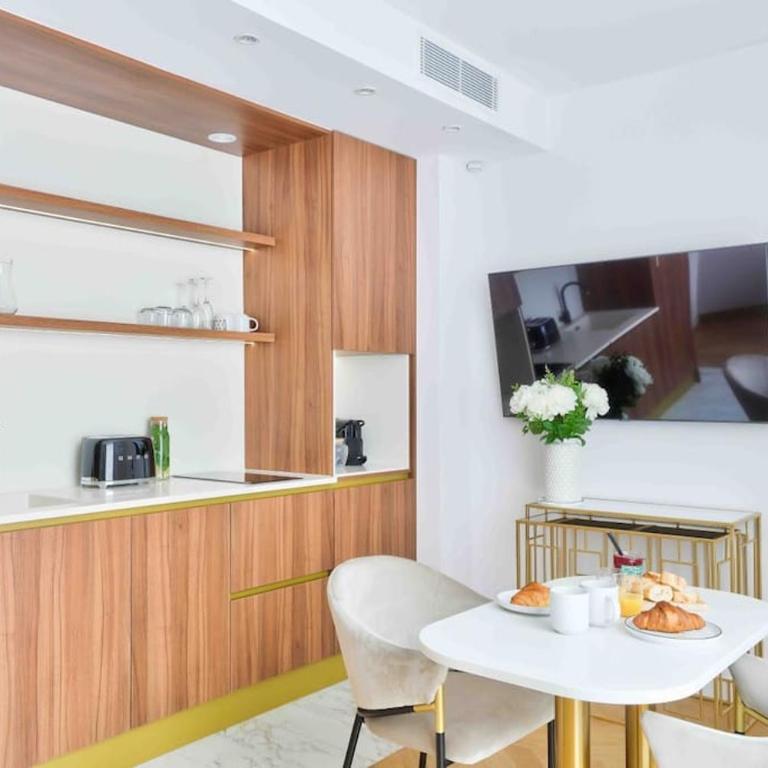 Romantic Getaway - Le Marais - with AC - Appartement 1 Chambre - 12