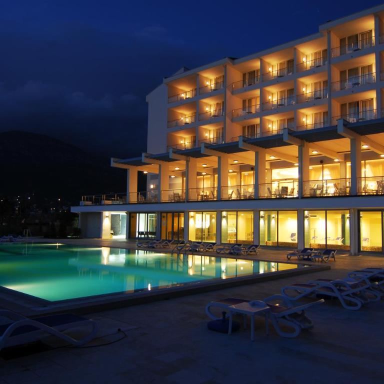 Hotel Princess - Single Room with Balcony and Sea View - 5