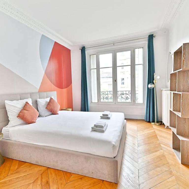 Appartement Haussmannien lumineux et central - Appartement 1 Chambre - 16