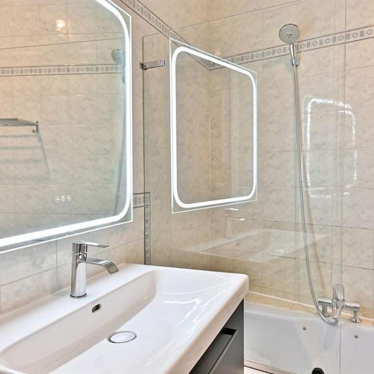 Appartement Haussmannien lumineux et central - Appartement 1 Chambre - 19