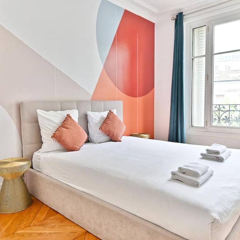 Appartement Haussmannien lumineux et central - Appartement 1 Chambre - 20
