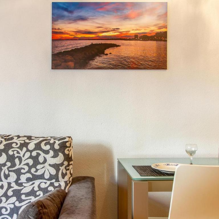 1 Bedroom Nice Apartment In Torrevieja - Apartamento de 1 dormitorio - 5