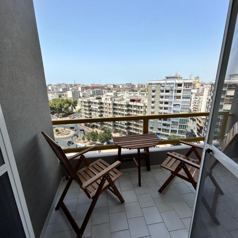 Panorama - Double Room with Balcony - 2