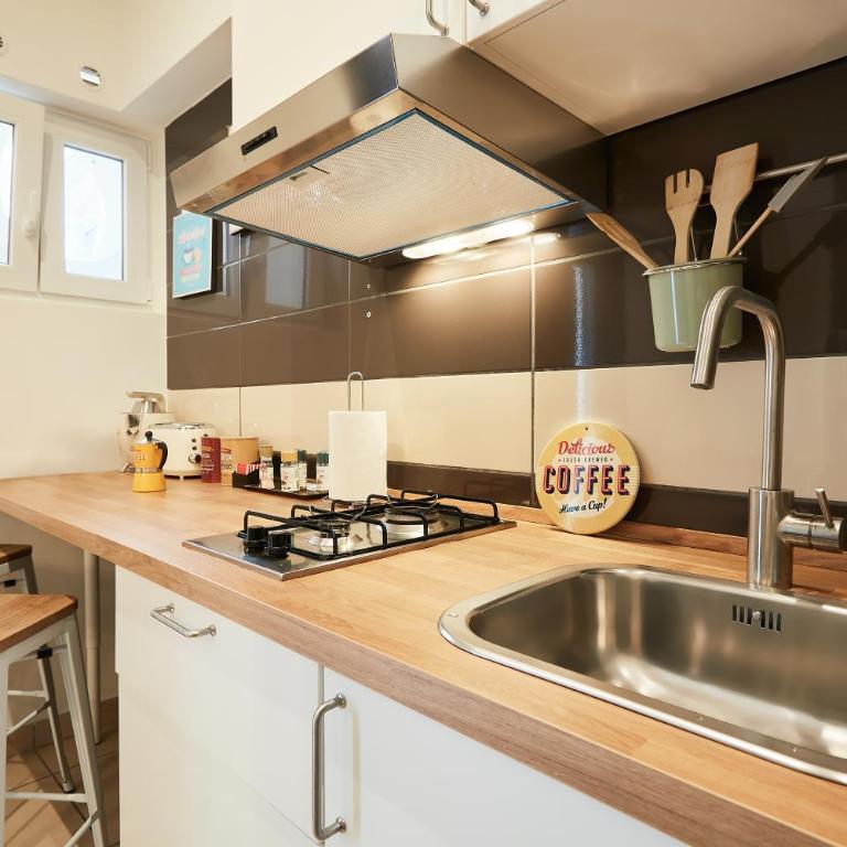 Vicky's Luxury Guesthouse by NapoliApartments - Appartamento con 1 Camera da Letto - 14