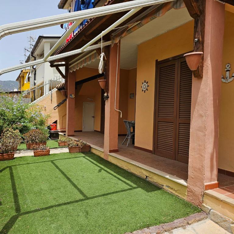 Sardinia Holiday e Services srls Nievo - Appartamento con 2 Camere da Letto - 1