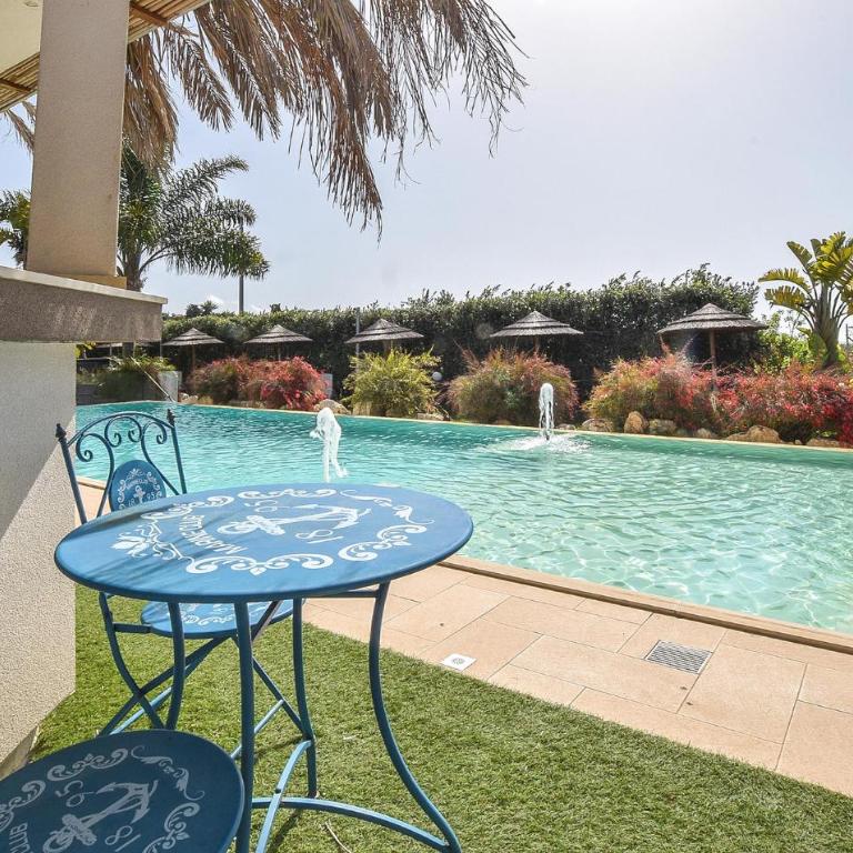 Cozy Home In Pozzallo With Outdoor Swimming Pool - Casa Vacacional de 3 dormitorios - 11