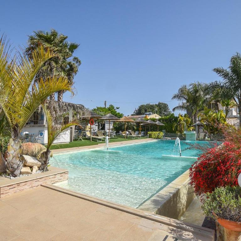 Cozy Home In Pozzallo With Outdoor Swimming Pool - Casa Vacacional de 3 dormitorios - 12