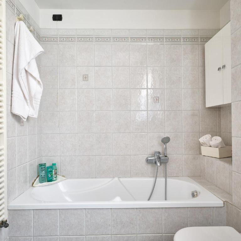 CASA DI FIDO - Regarda Travel - Apartment - Ground Floor - 34