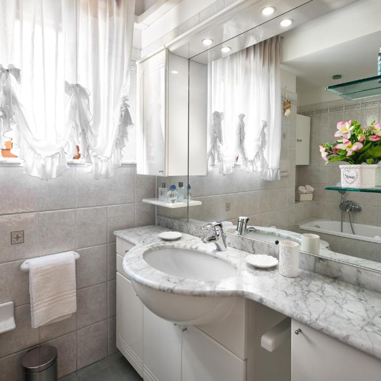 CASA DI FIDO - Regarda Travel - Apartment - Ground Floor - 33