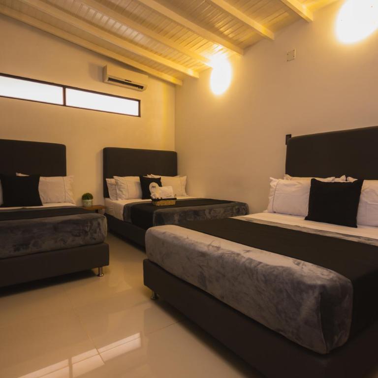 Naiot Hotel Boutique - Superior Family Room - 8