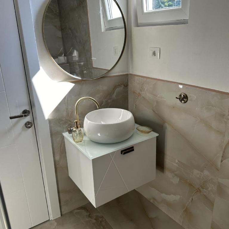 Apartments Vuksanovic - Studio With Seaview - 6