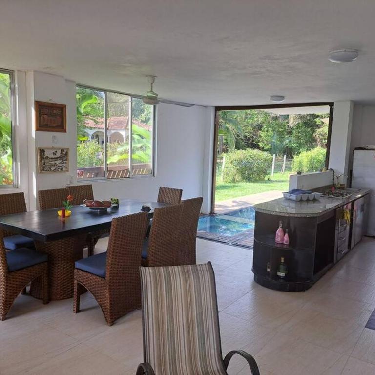 11 a solo 10 min del parque - Casa con 1 dormitorio - 15