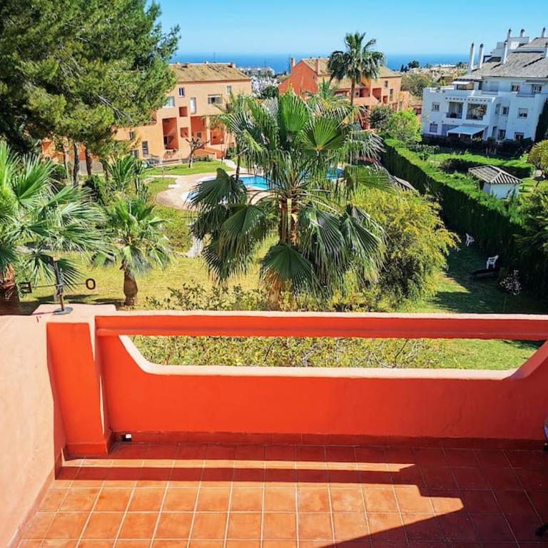 Peaceful Sea&Mountain view house - One-Bedroom Apartment - 13