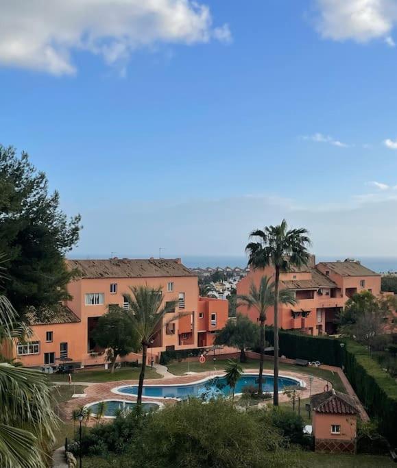 Peaceful Sea&Mountain view house - One-Bedroom Apartment - 29