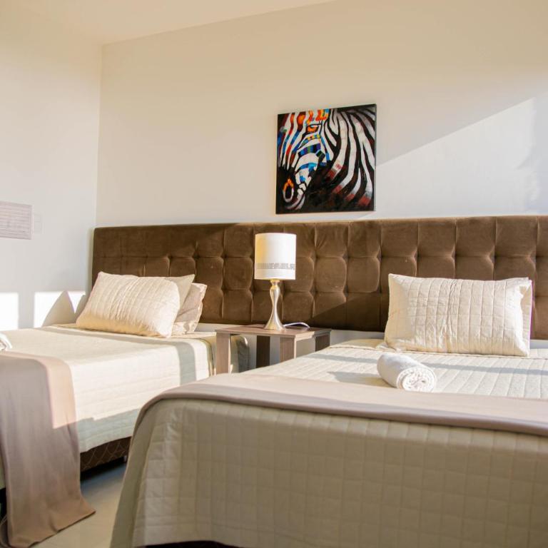 Nobleza Apart Hotel - Triple Room with View - 12