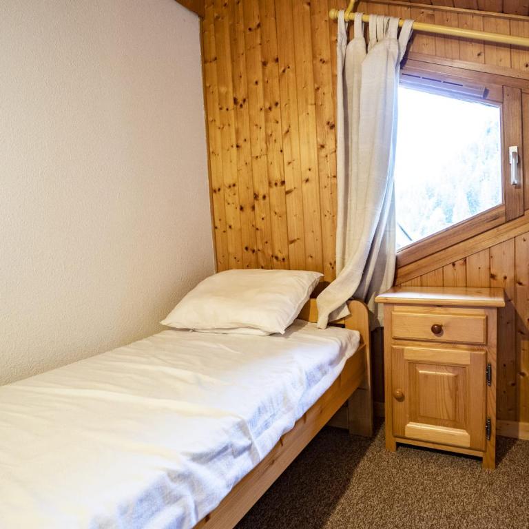 Appartement Châtel 4 pièces, 6 pers. avec balcon, garage, wifi - FR-1-676-160 - Appartement - 12