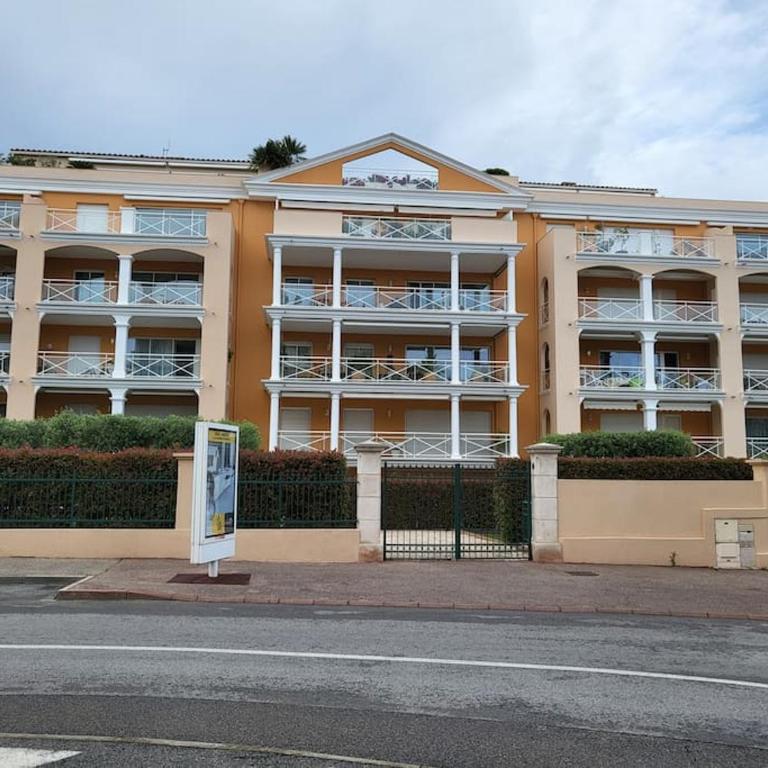 Magnifique appartement en centre-ville av parking - Appartamento con 2 Camere da Letto - 16