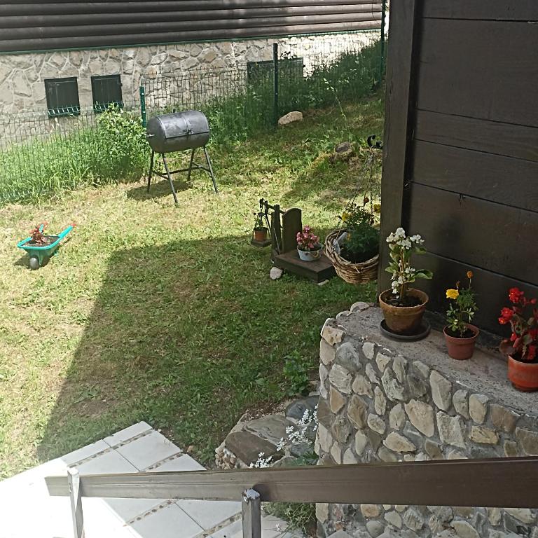 Vikendica Malović - Three-Bedroom House - 28