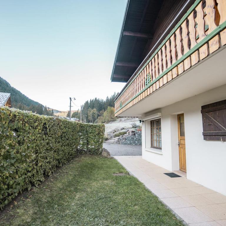 Chalet 3 Pièces, 2 Chambres, Terrasse Privée, Parking - FR-1-676-147 - Appartement - 10
