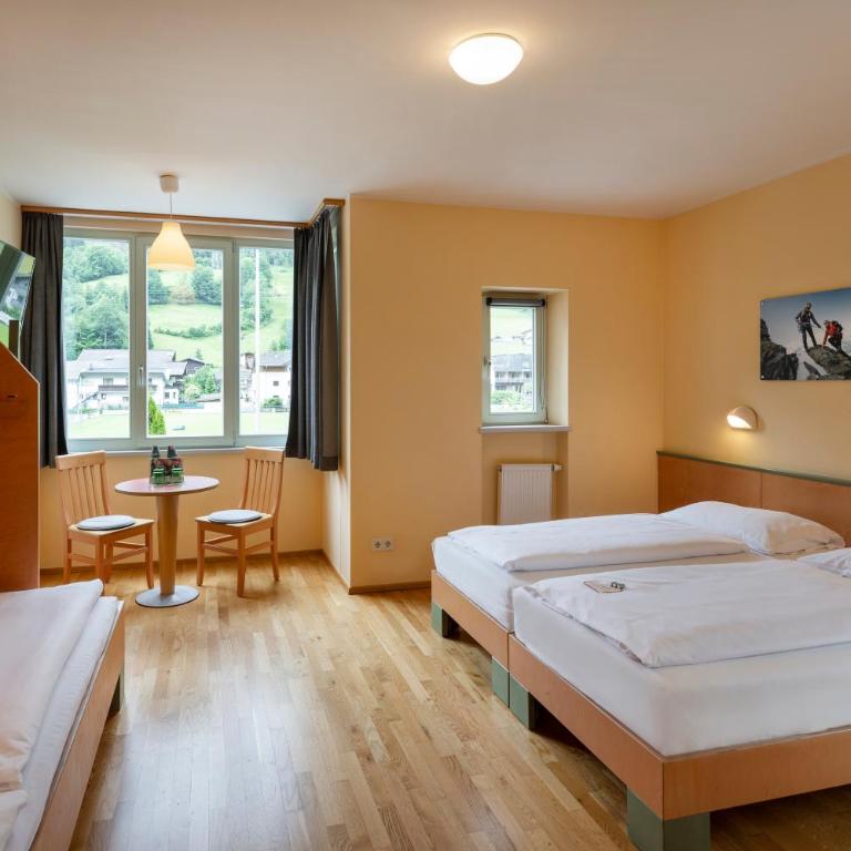 JUFA Hotel Kaprun - inklusive Sommerkarte Zell am See & Kaprun - Vierbettzimmer - 9
