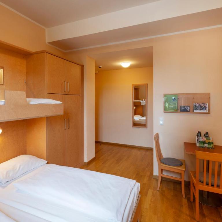 JUFA Hotel Kaprun - inklusive Sommerkarte Zell am See & Kaprun - Dreibettzimmer - 5