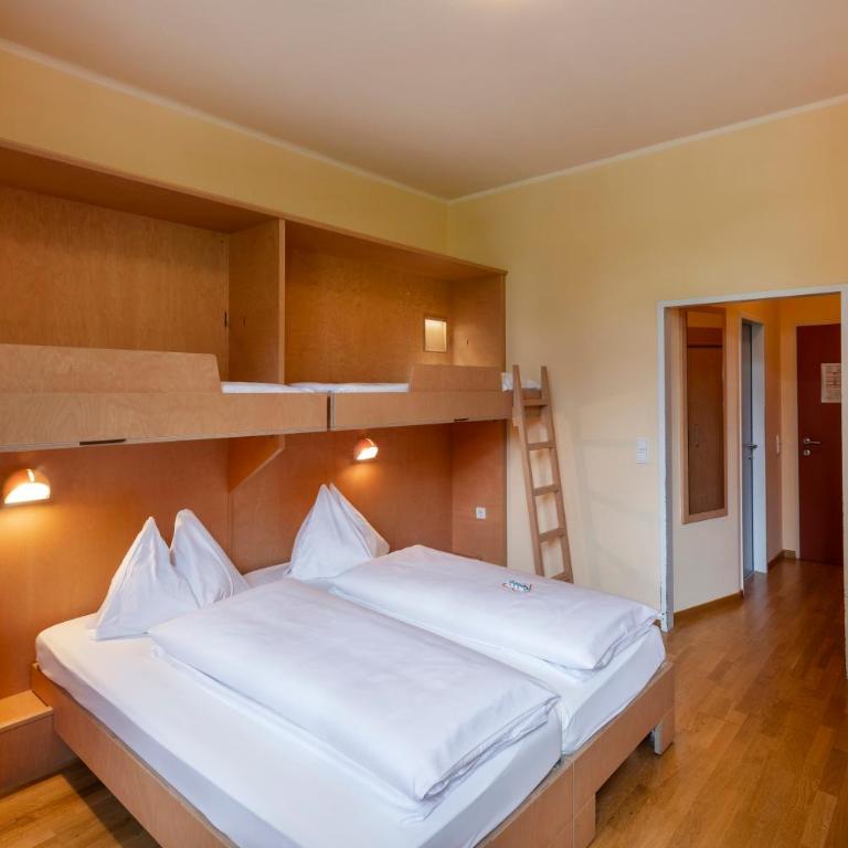 JUFA Hotel Kaprun - inklusive Sommerkarte Zell am See & Kaprun - Familienzimmer - 1