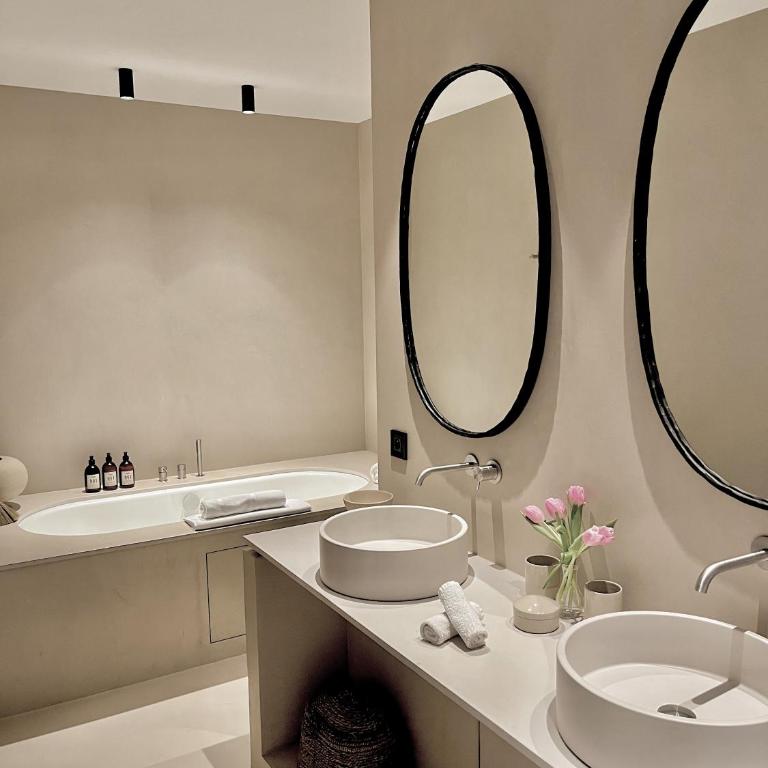 Toile Blanche - Villa avec Piscine Privée - 8