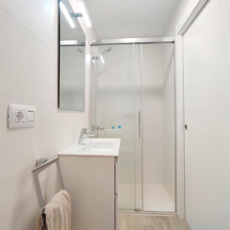 Luxury Apartments Las Canteras - Apartamento con 3 dormitorios - Frente al océano - 16