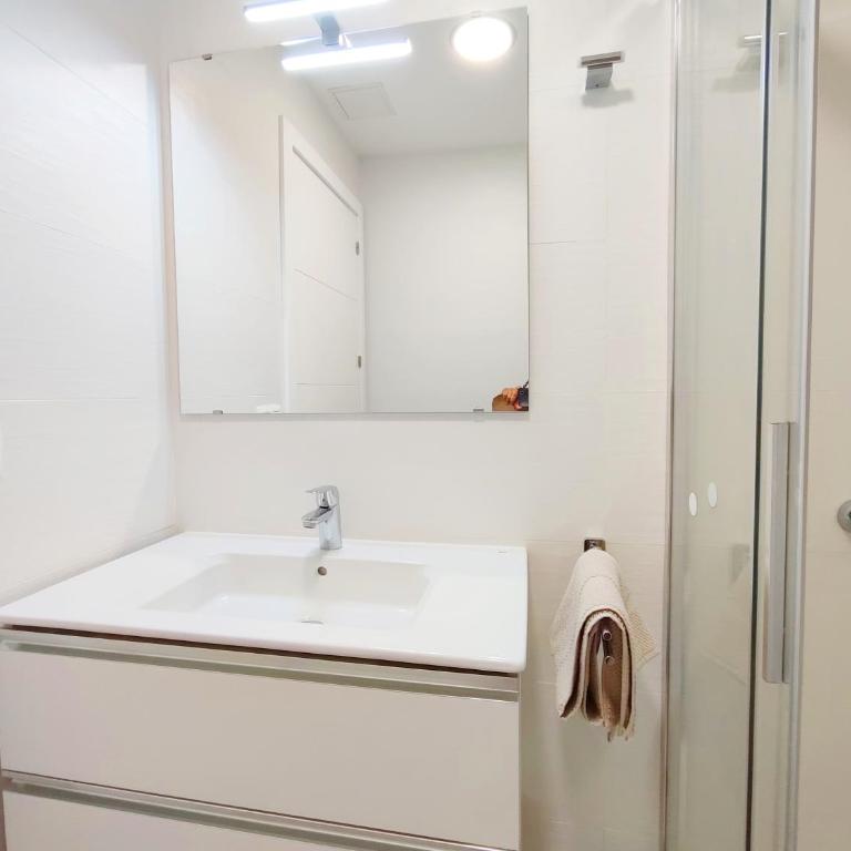 Luxury Apartments Las Canteras - Apartamento con 3 dormitorios - Frente al océano - 30