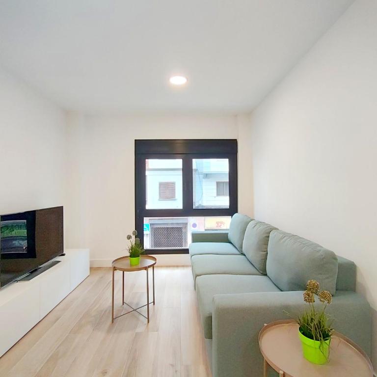 Luxury Apartments Las Canteras - Apartamento con 3 dormitorios - Frente al océano - 1