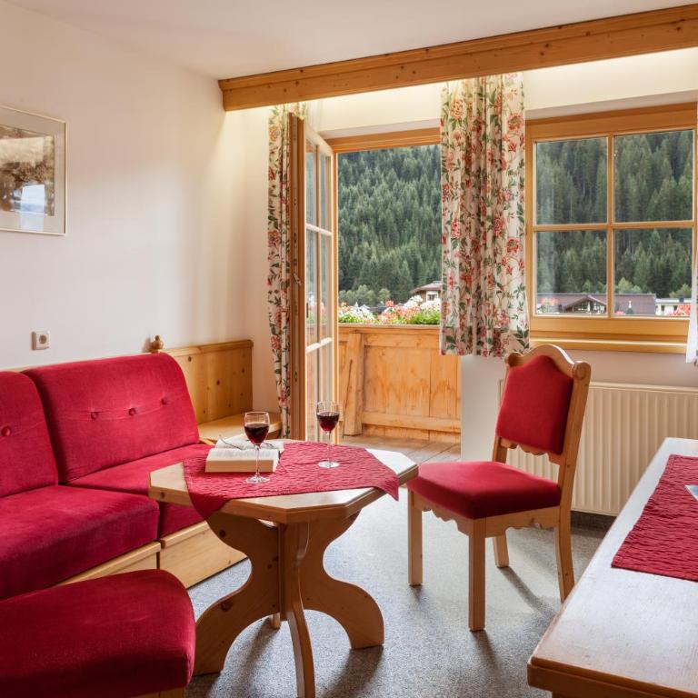 Hotel Garni Hanslerhof " Urlaub am Bauernhof " - Familienzimmer - 8