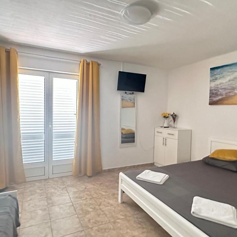 Meljine Star - Superior Triple Room - 1