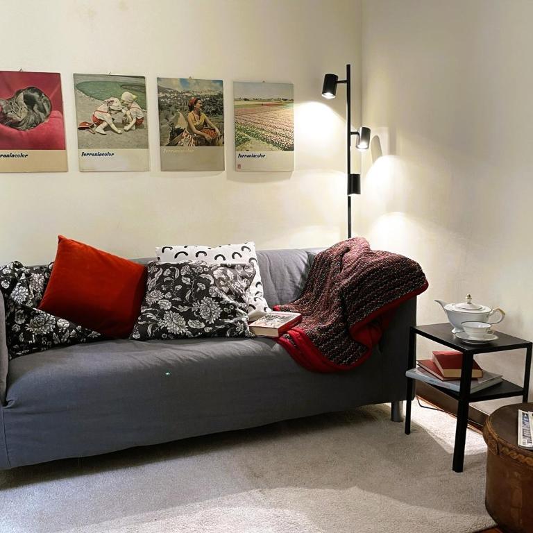 La Casa di Ringhiera - silenzioso appartamento di charme con balcone nel quadrilatero romano - Two-Bedroom Apartment - 9