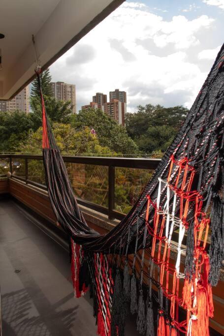 Hidden Gem of Poblado! Location & Tranquillity Top - Apartamento de 3 dormitorios - 26