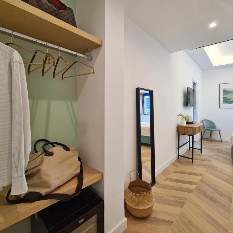Nellerika Sorrento - Ametista Holidayhome - Double Room with Private Bathroom - 4