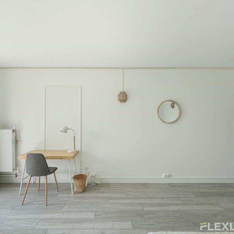 Flexliving - whole apartment - Mouchez - Appartamento - 95