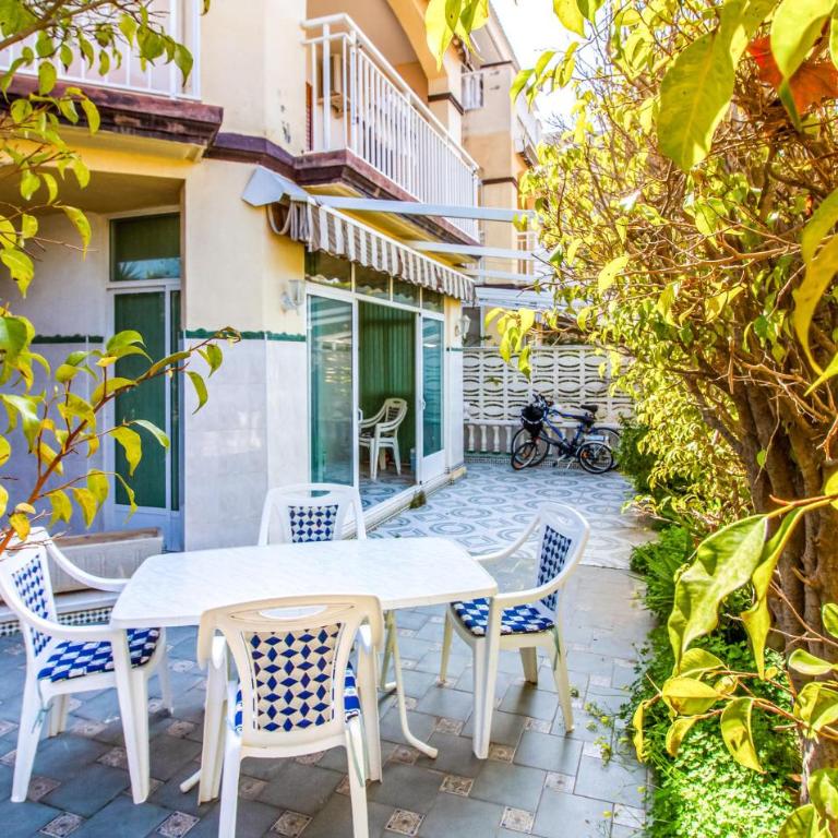 3 Bedroom Beach Front Home In Santa Pola - Casa Vacacional de 3 dormitorios - 9